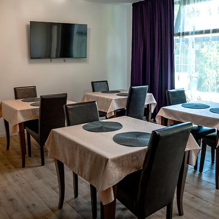 Boutique Marlen Bed and Breakfast Ghimbav Buitenkant foto