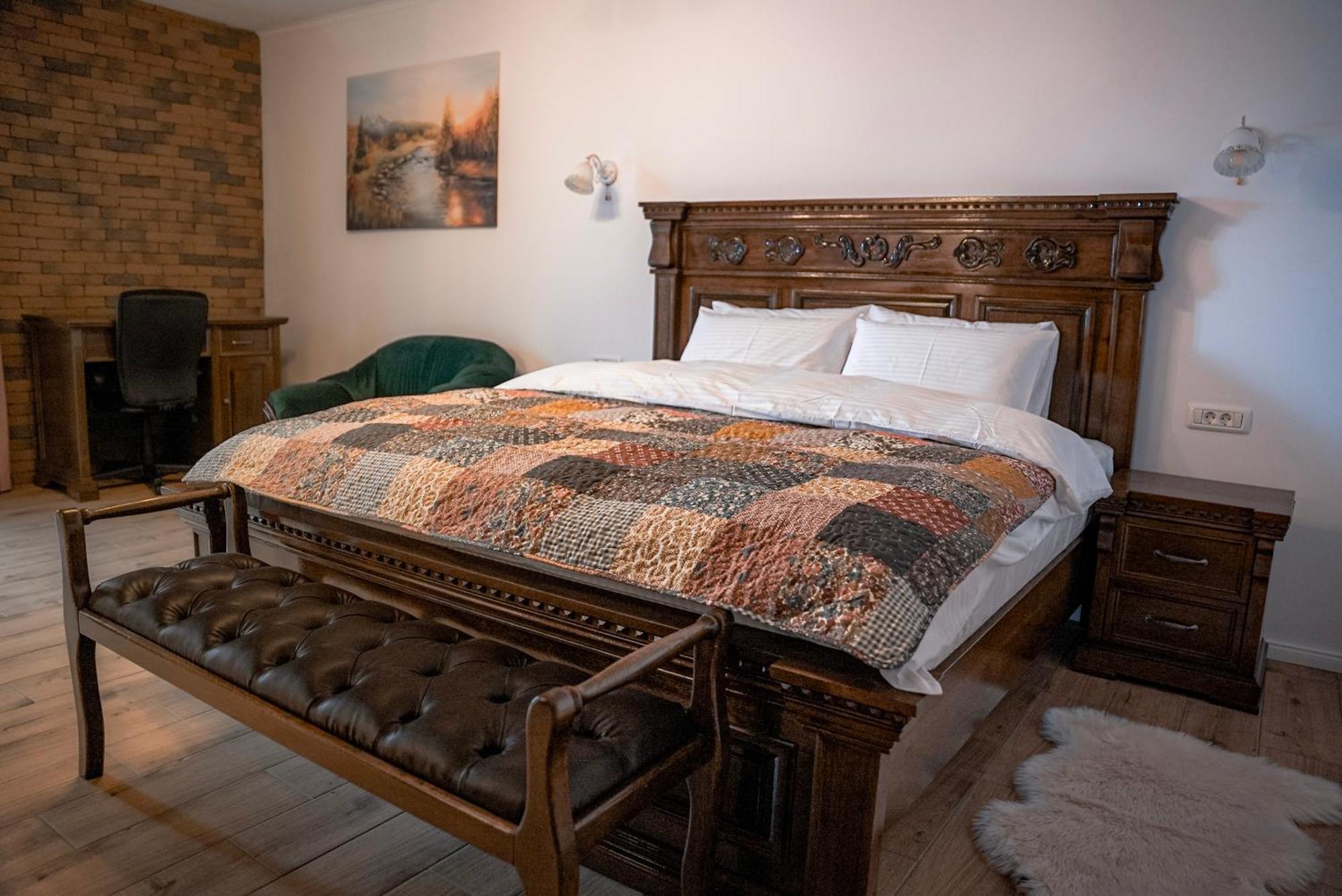 Boutique Marlen Bed and Breakfast Ghimbav Buitenkant foto