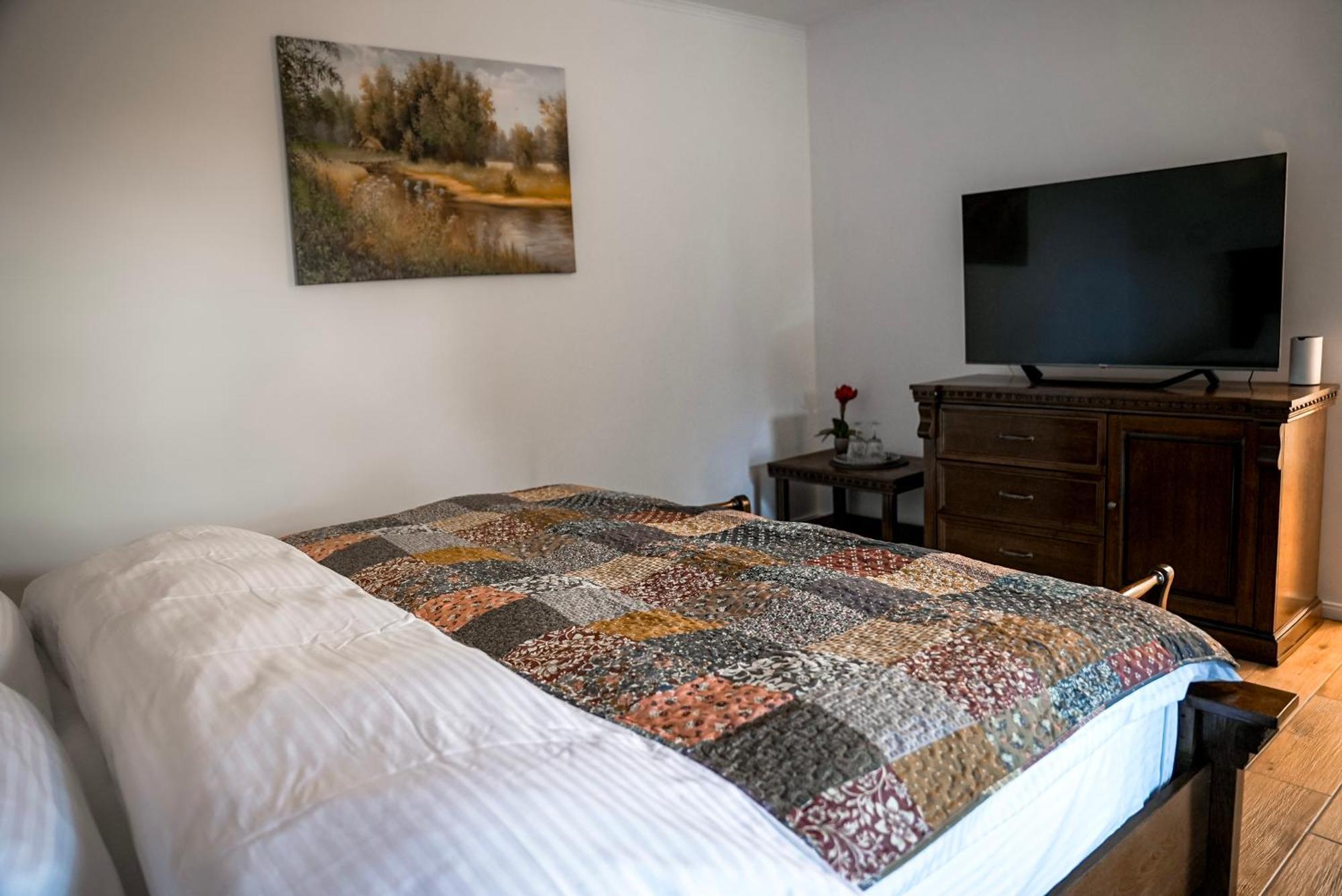 Boutique Marlen Bed and Breakfast Ghimbav Buitenkant foto