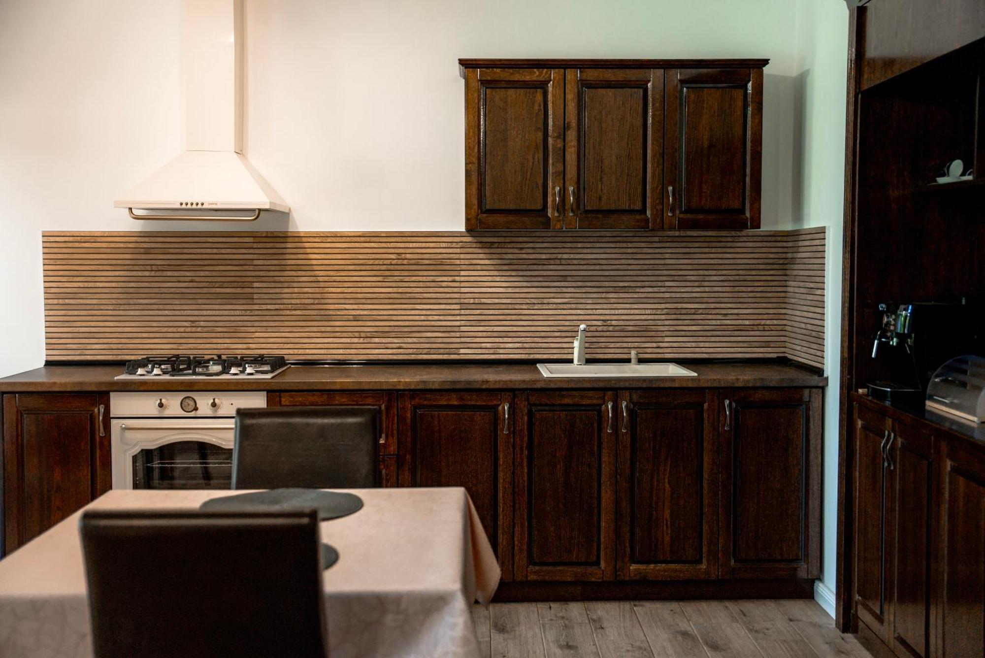 Boutique Marlen Bed and Breakfast Ghimbav Buitenkant foto