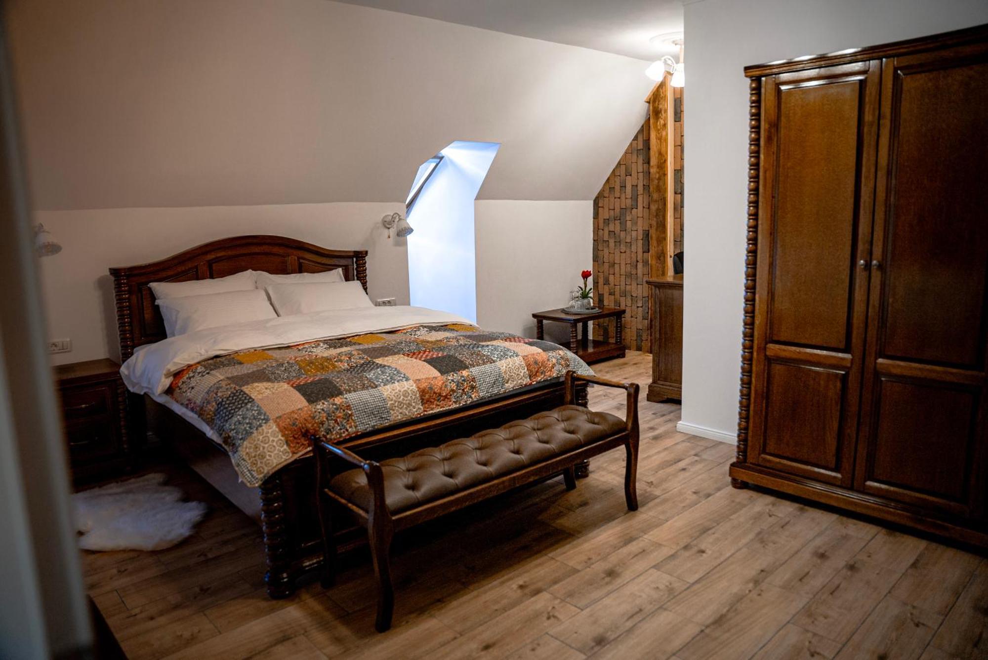 Boutique Marlen Bed and Breakfast Ghimbav Buitenkant foto