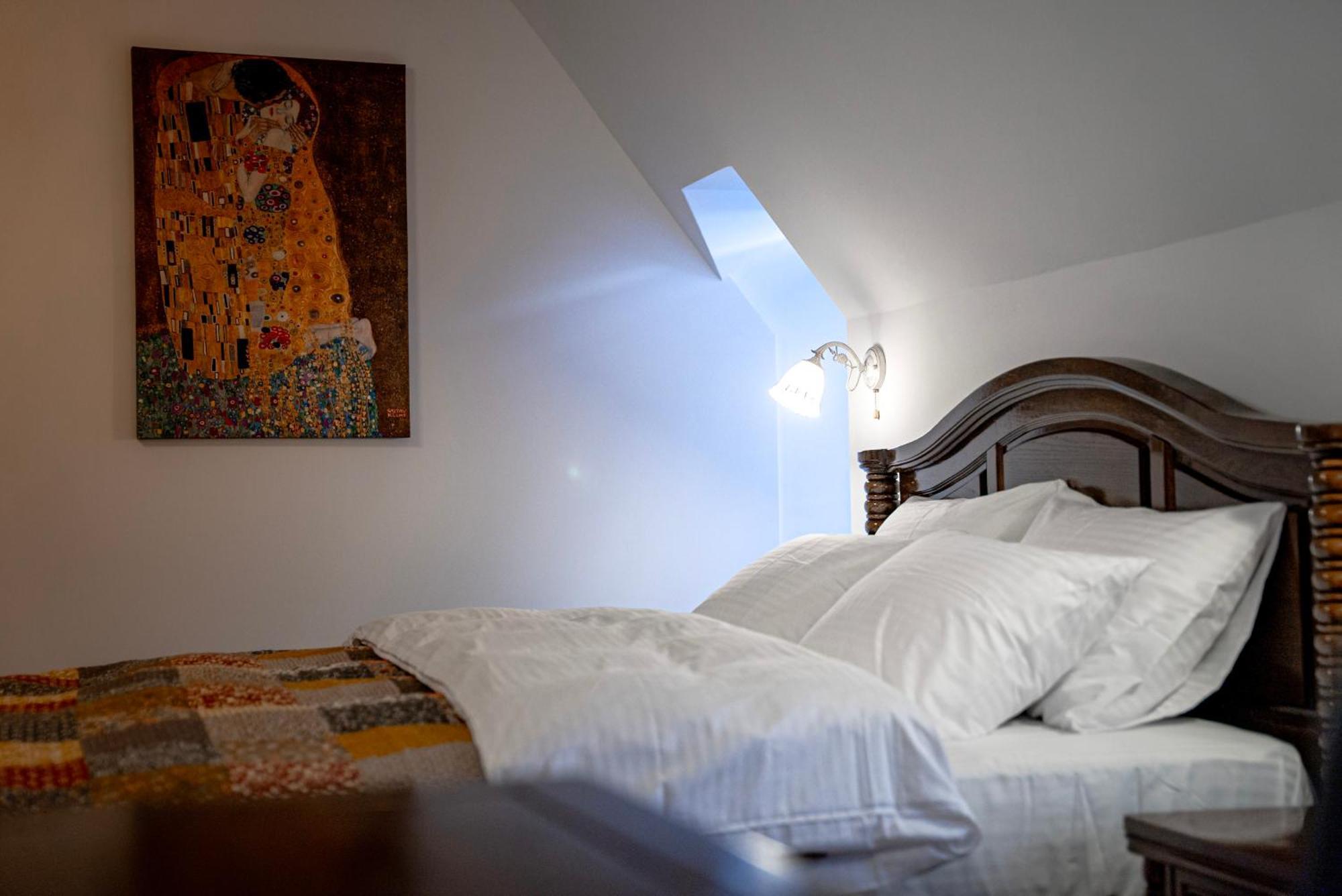 Boutique Marlen Bed and Breakfast Ghimbav Buitenkant foto
