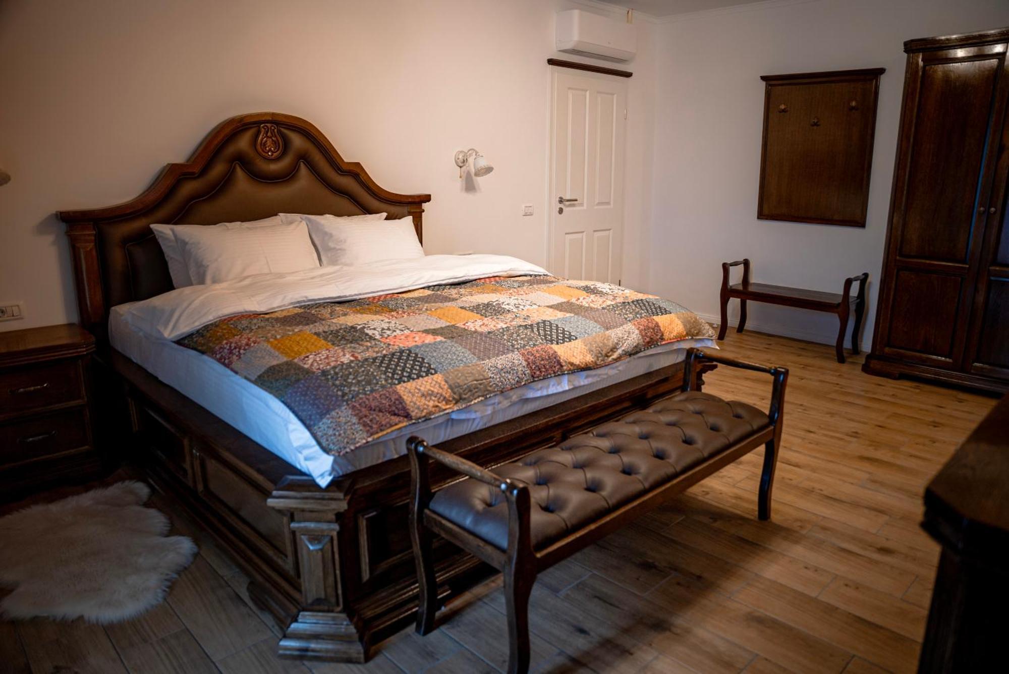 Boutique Marlen Bed and Breakfast Ghimbav Buitenkant foto