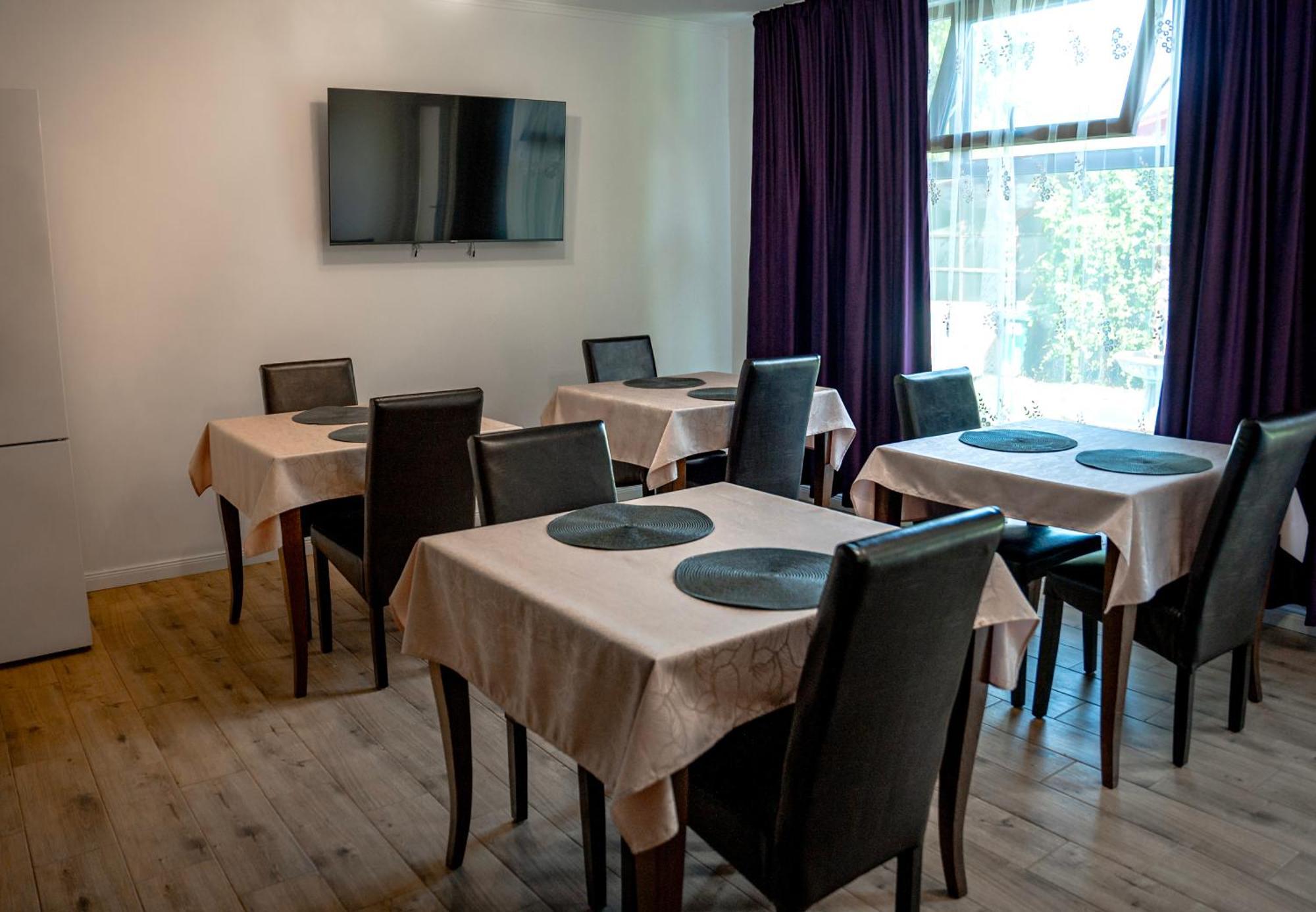 Boutique Marlen Bed and Breakfast Ghimbav Buitenkant foto