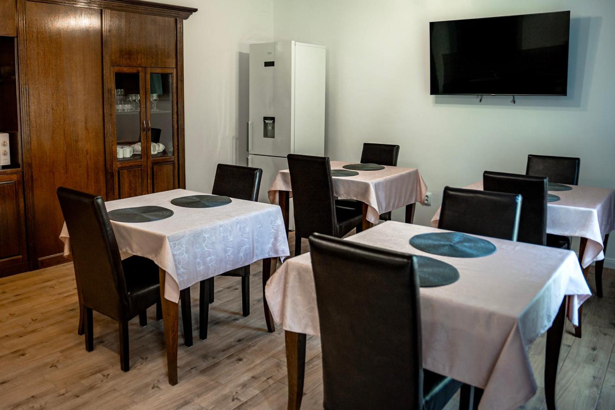 Boutique Marlen Bed and Breakfast Ghimbav Buitenkant foto